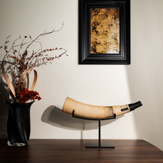 Metal Rack Ivory Stick Ornament
