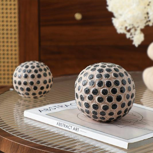 Black Polka Dot Sand Ball Showpiece