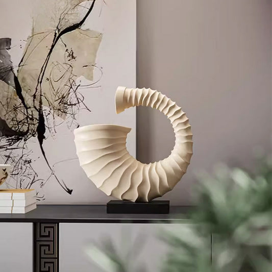 Geometric Conch Shape Resin Home Decor Ornament