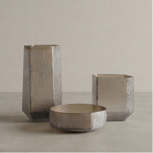Grey Brown Sand Glass Bowl with Elegant Crackle Design