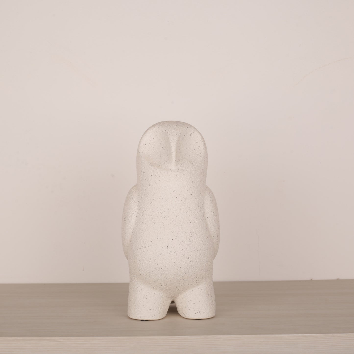Owl Figurine Tabletop Décor Accent