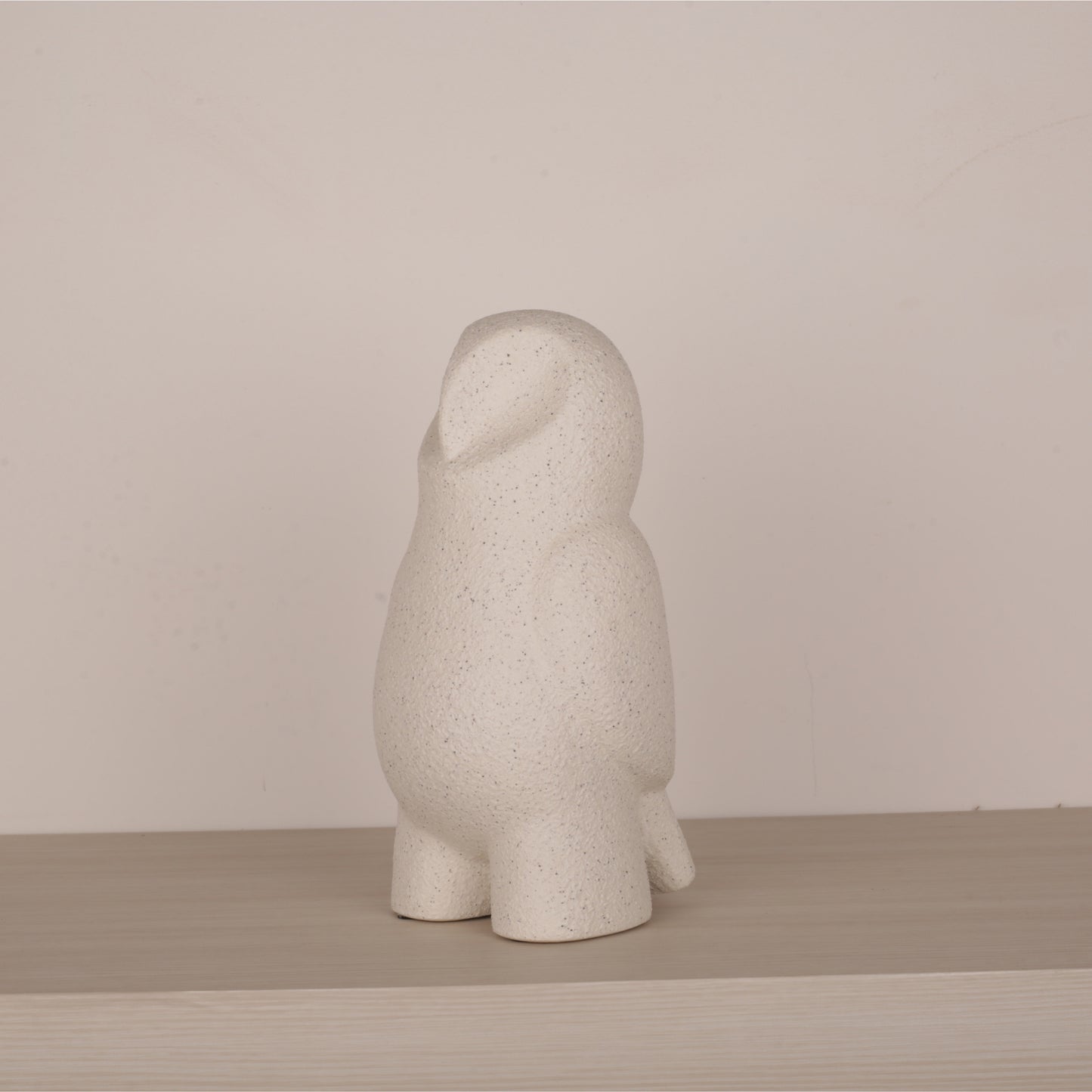 Owl Figurine Tabletop Décor Accent