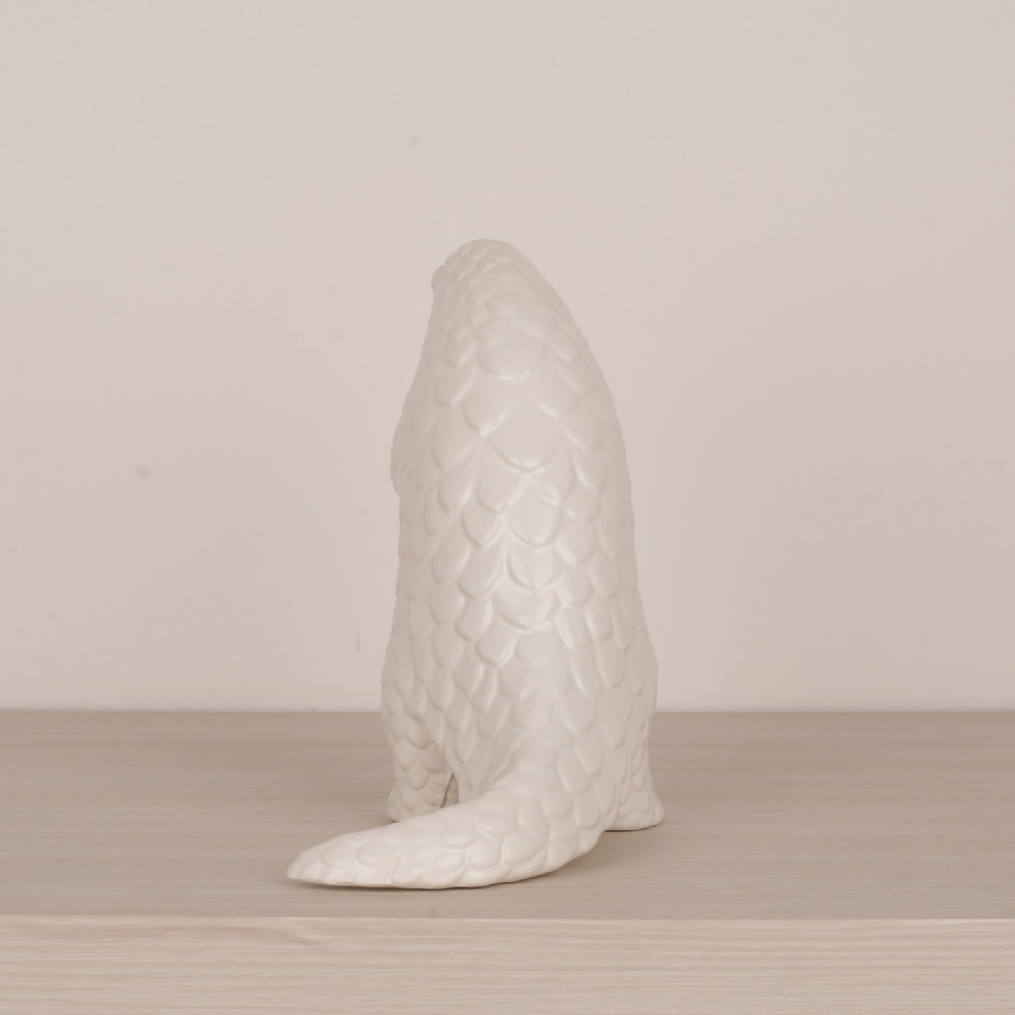 Ceramic Crafts Pangolin Figurine Decor Ornament