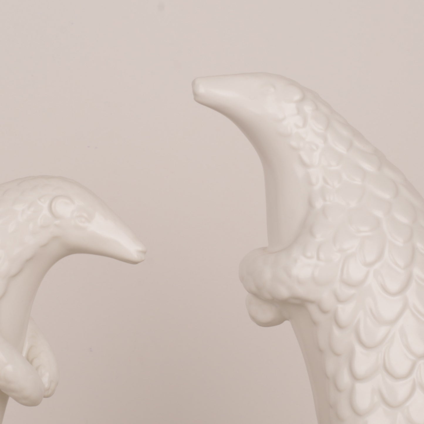 Ceramic Crafts Pangolin Figurine Decor Ornament