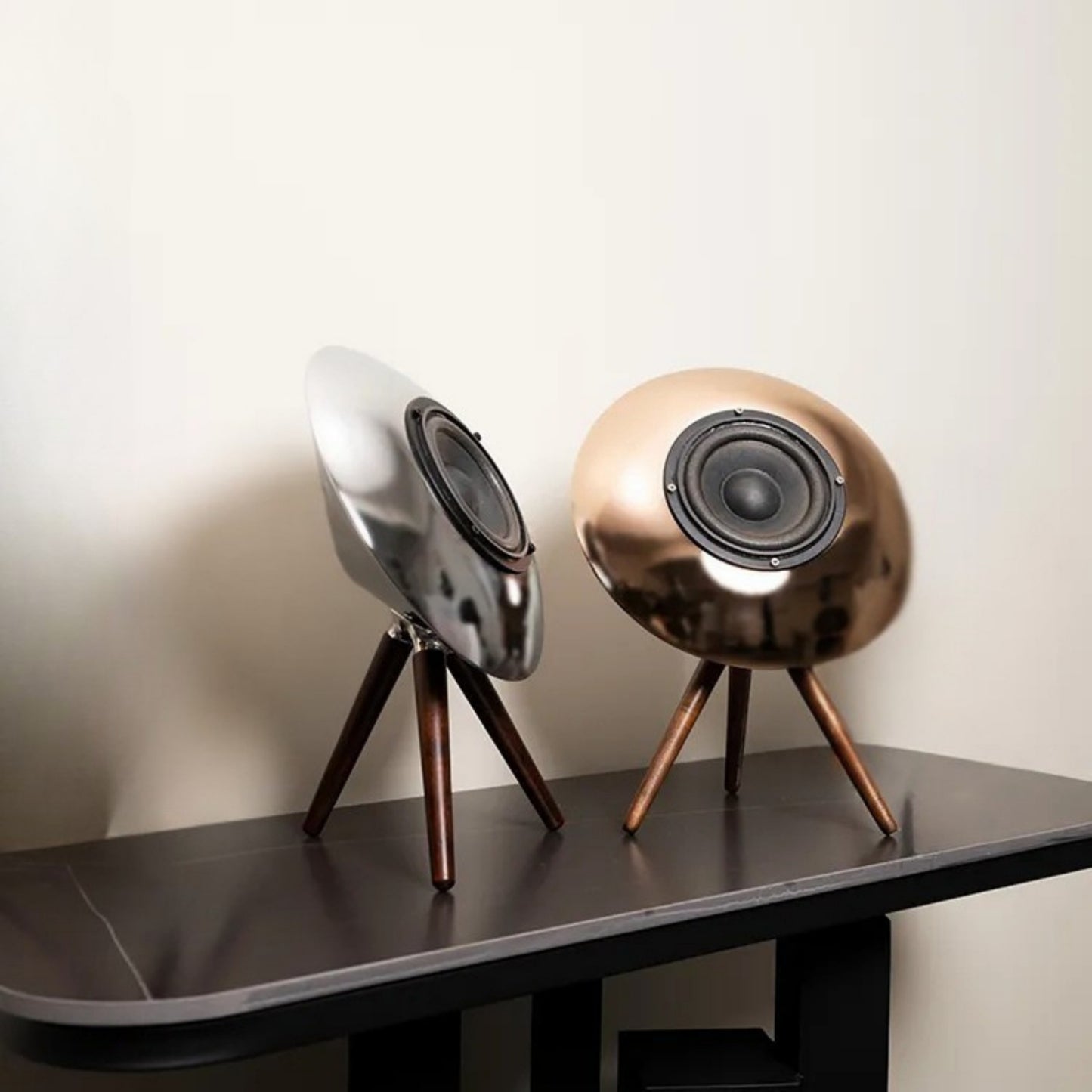 Stainless Steel Solid Wood Crafts Audio Ornament