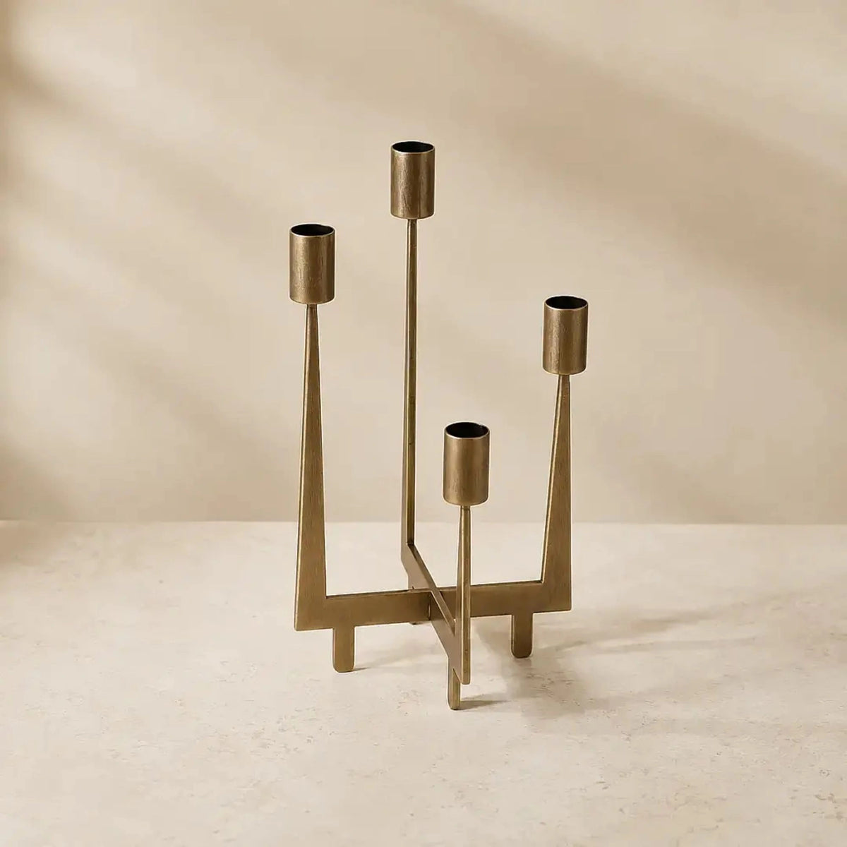 Sword Shadow Candle Holder(Golden, Black)