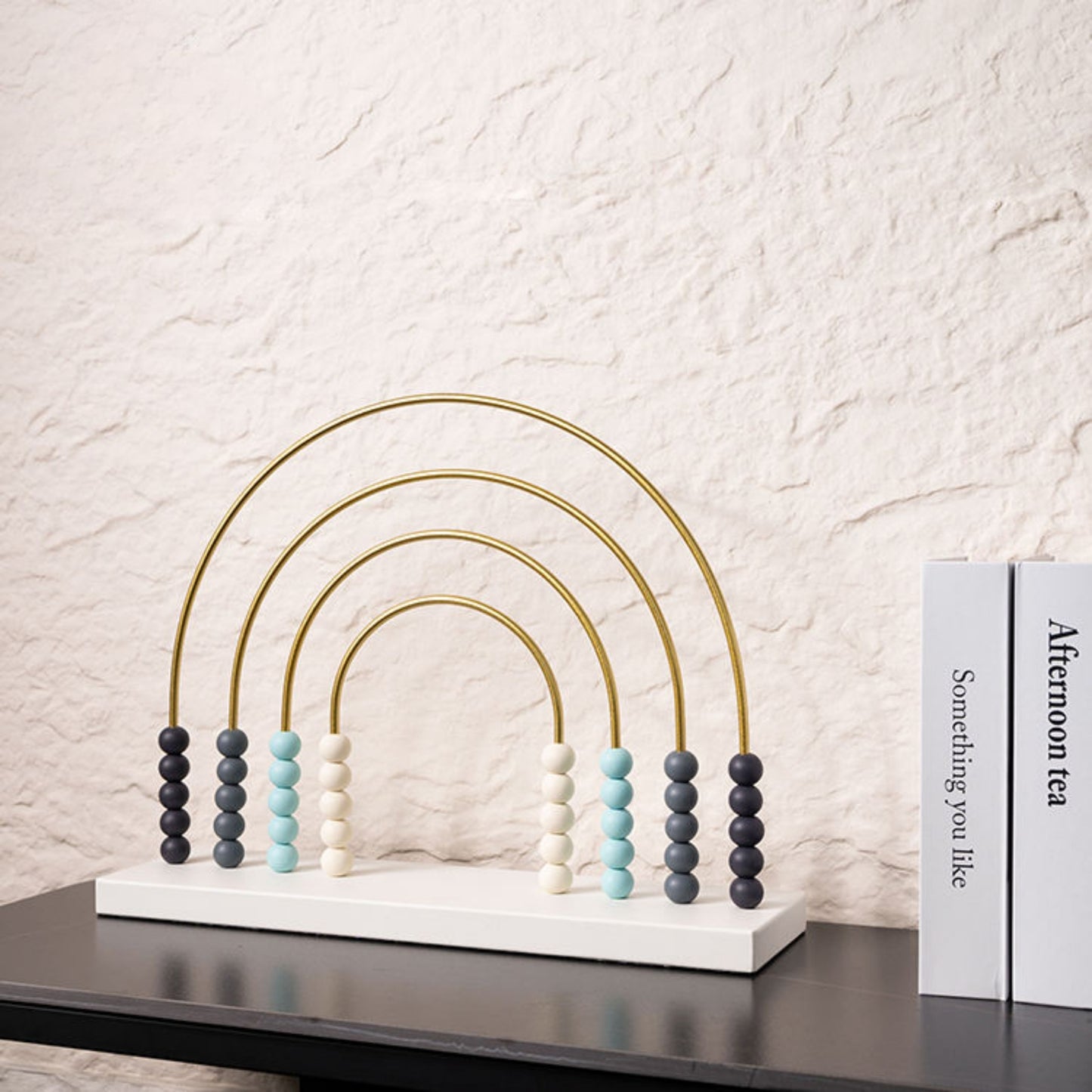 Arched Bead Table Décor Ornament