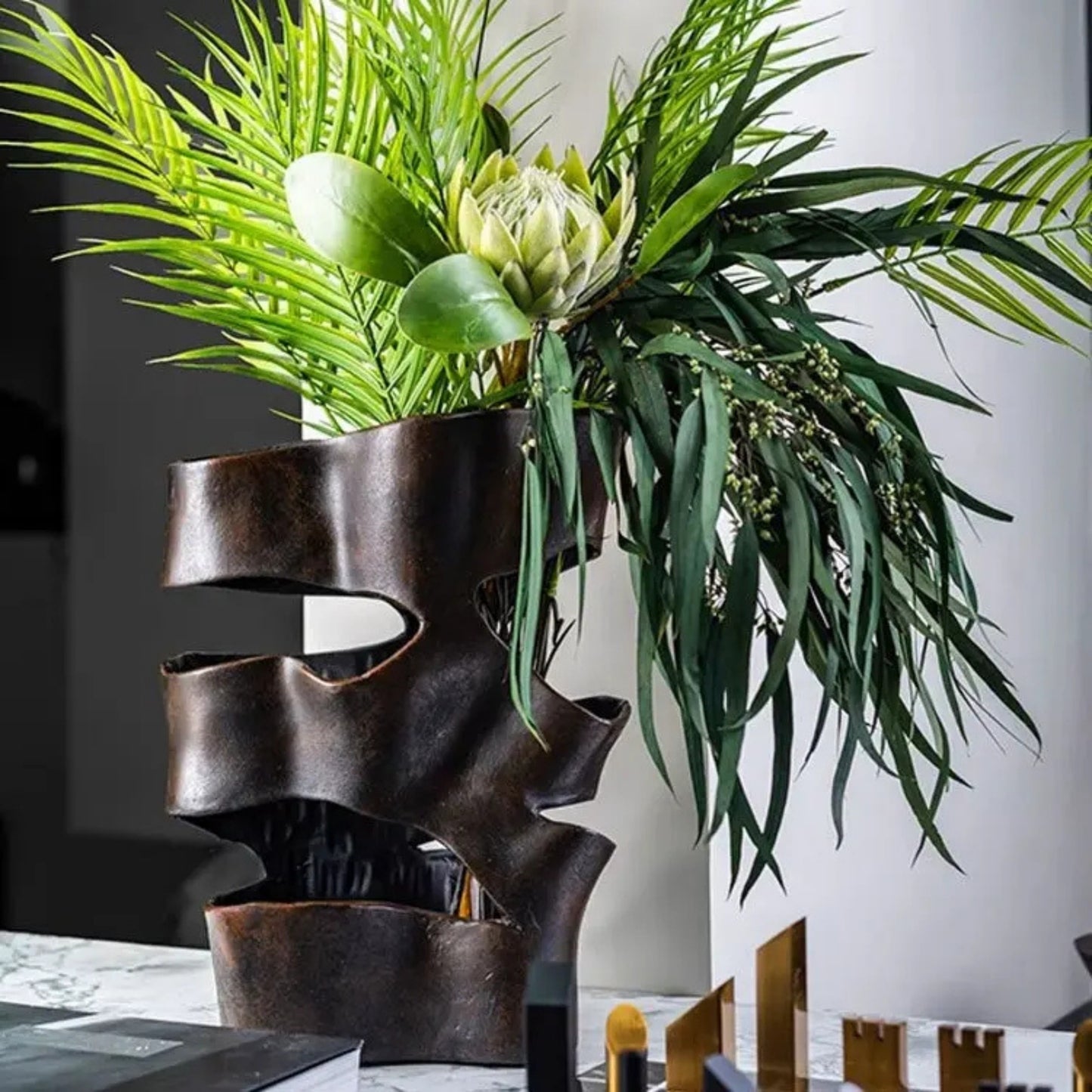 Hollowed Desktop Decorative Vase