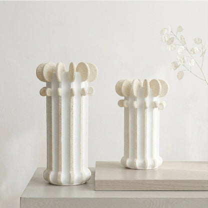 Disc Design White Sand Flower Vase