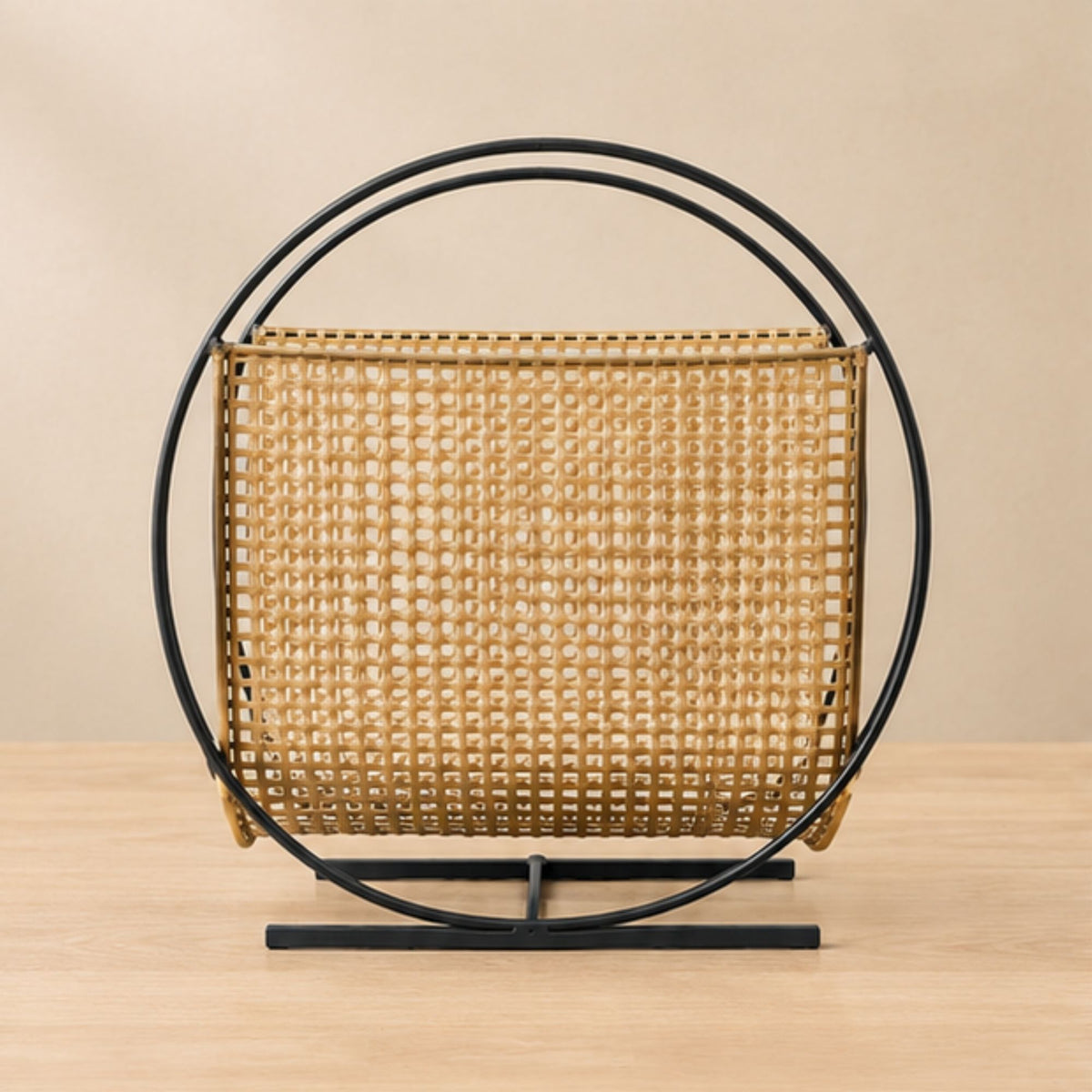 Circular Magazine Rack/ Magazine Stand