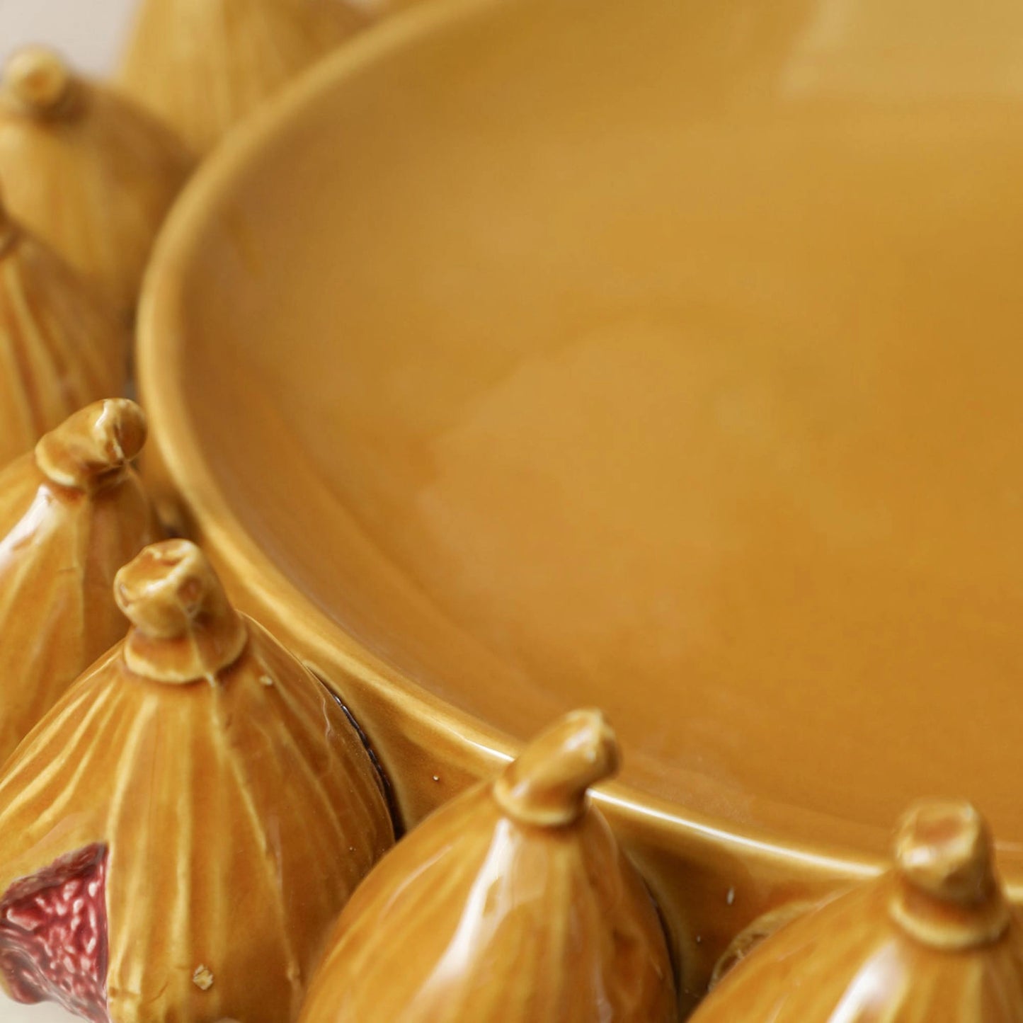 Figs Design Flat Round Decorative Bowl