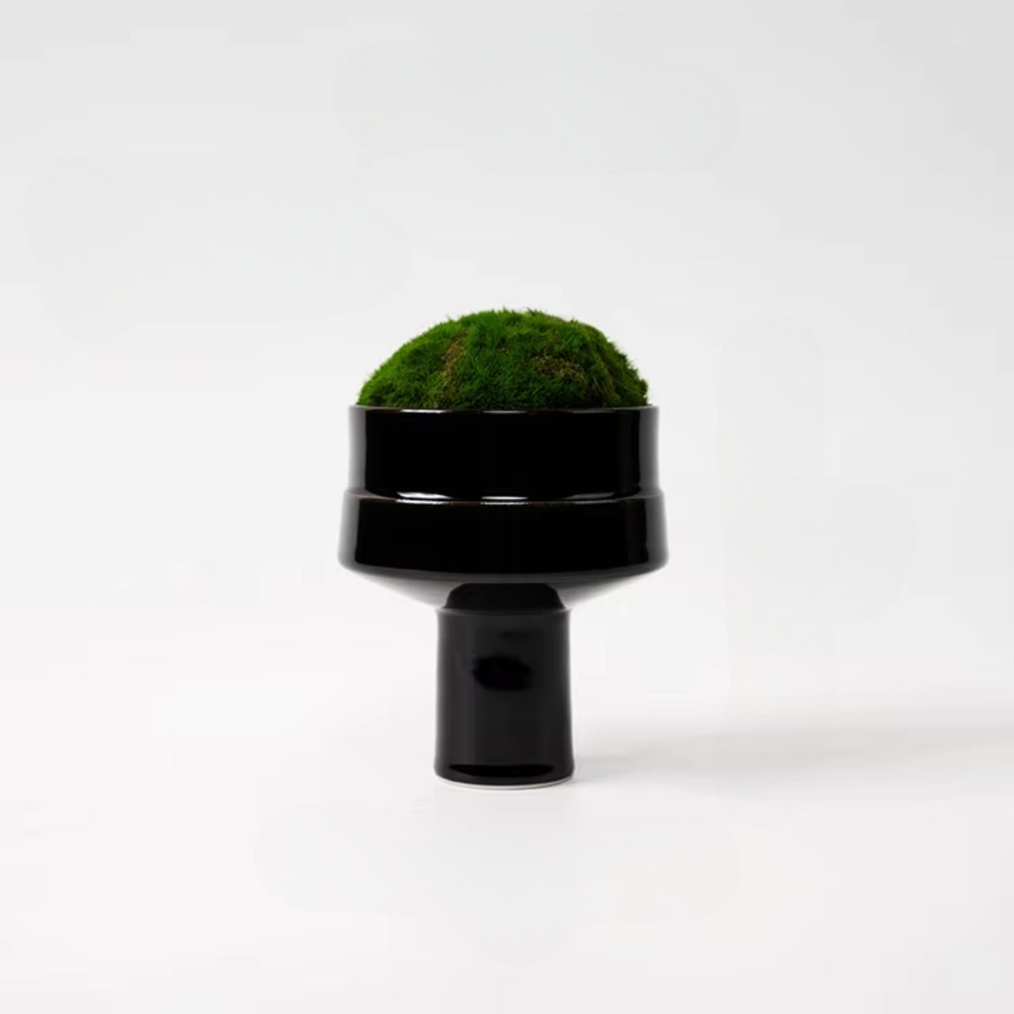 Black Decoration Resin Moss Flower Ornaments