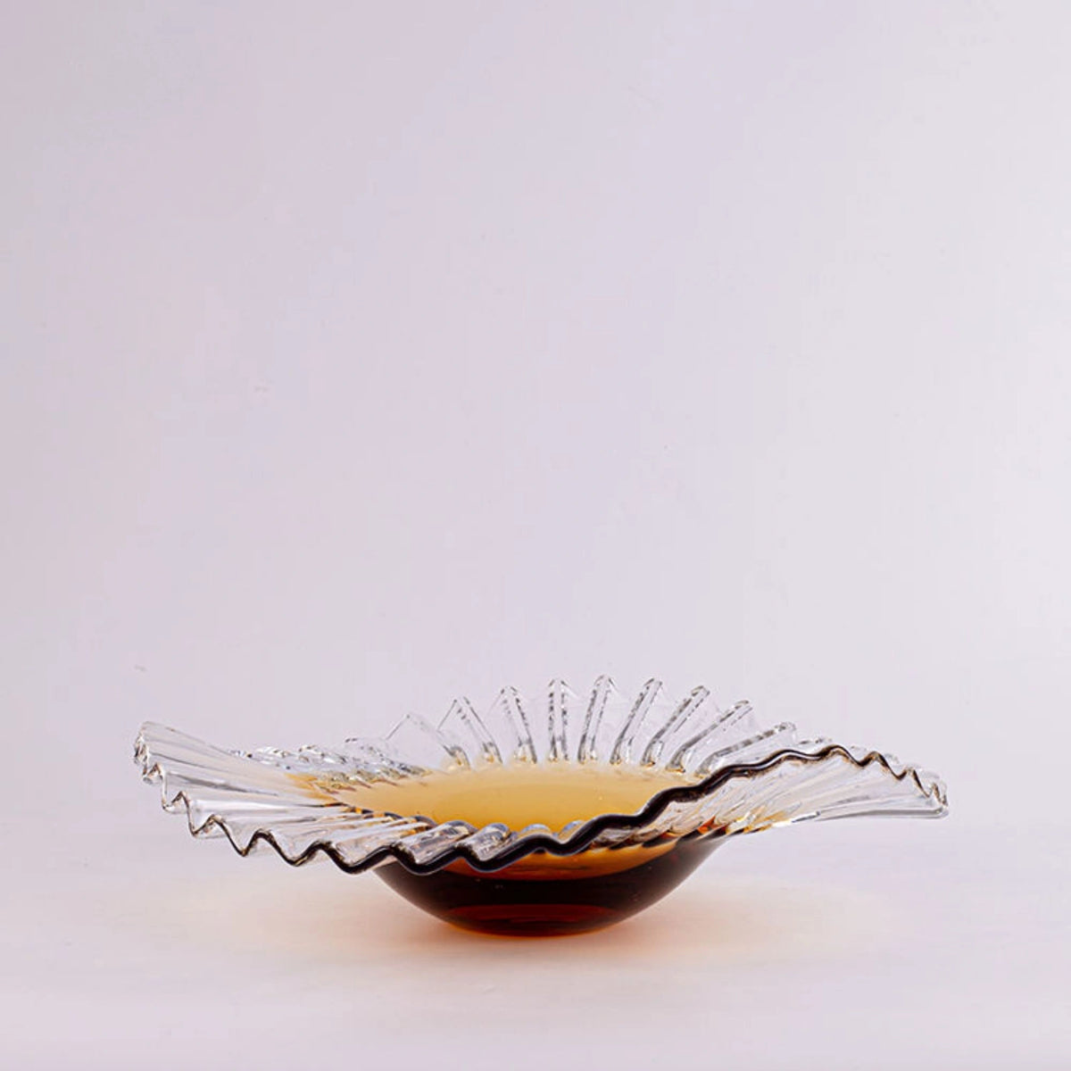 Amber Thickened Wide Pleated Ruffled Rim Design Decorative Bowl