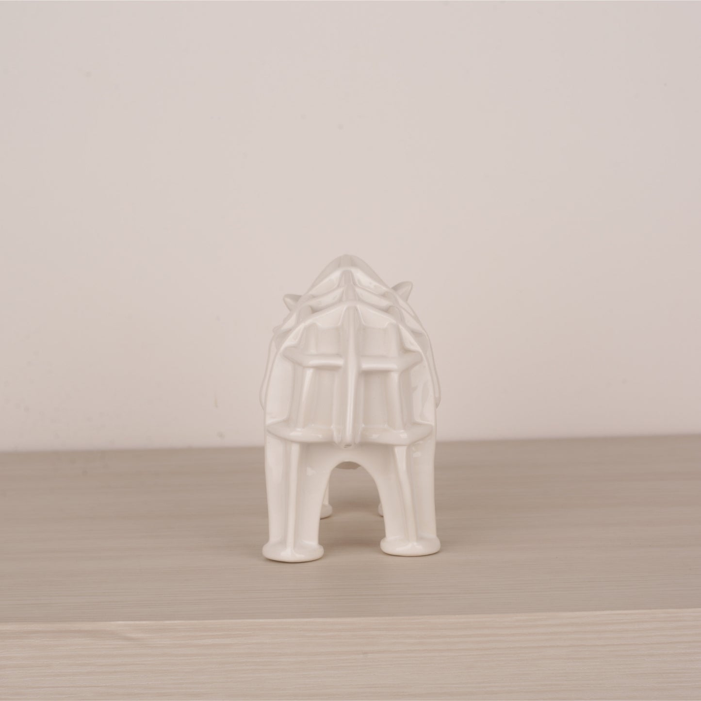 White Ceramic Animal Figurine Tabletop Décor