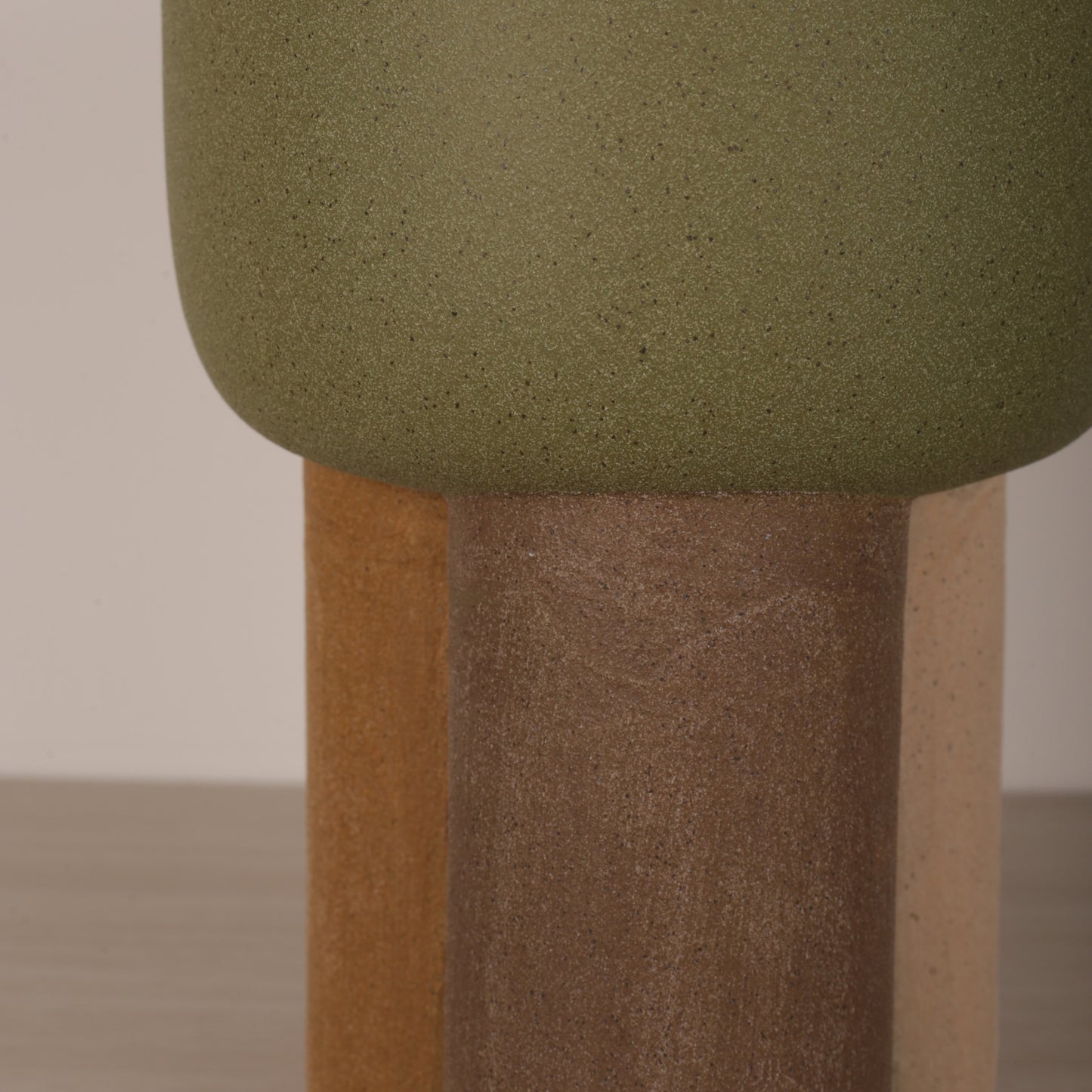 Round Foot Desktop Flower Vase