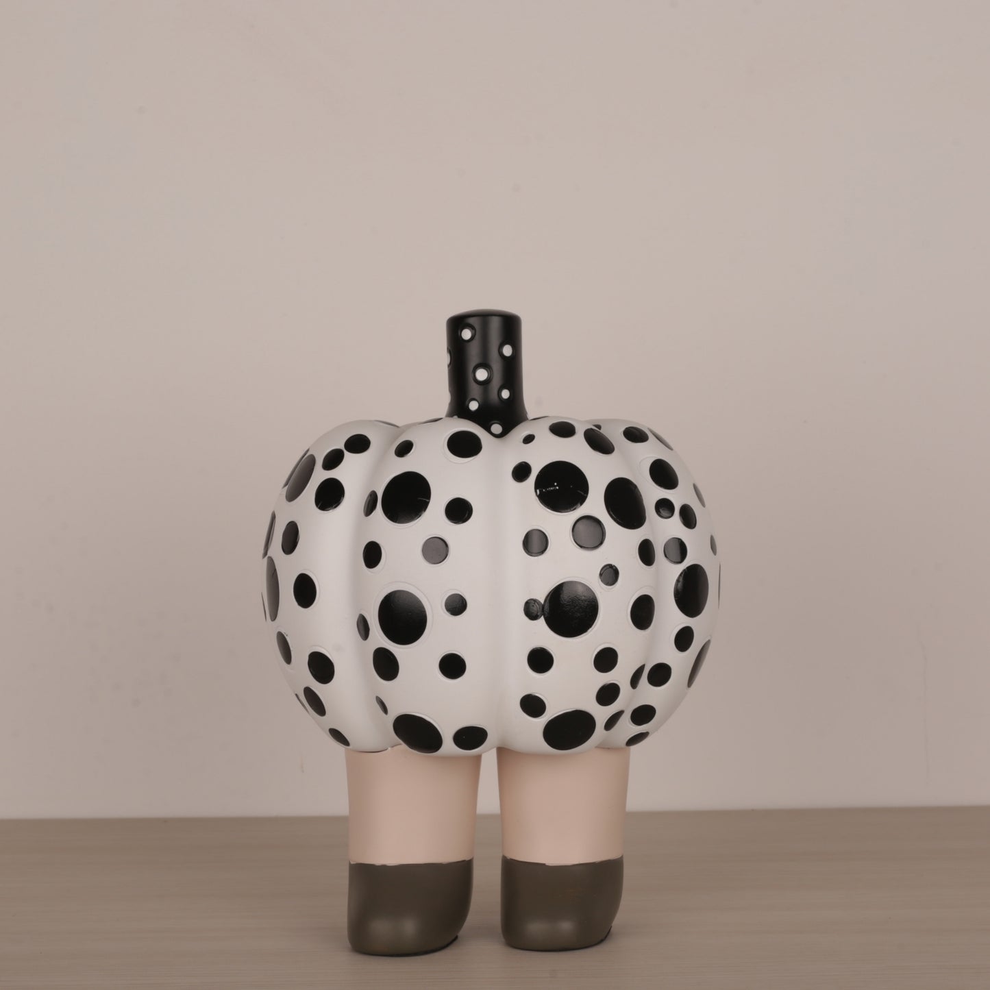 Pumpkin Dotted Doll Figurine Décor Accent