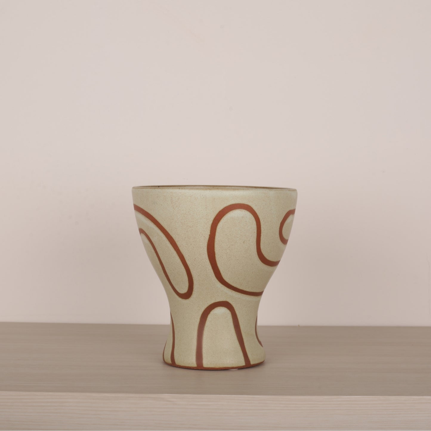 Hook Curved Ceramic Vase