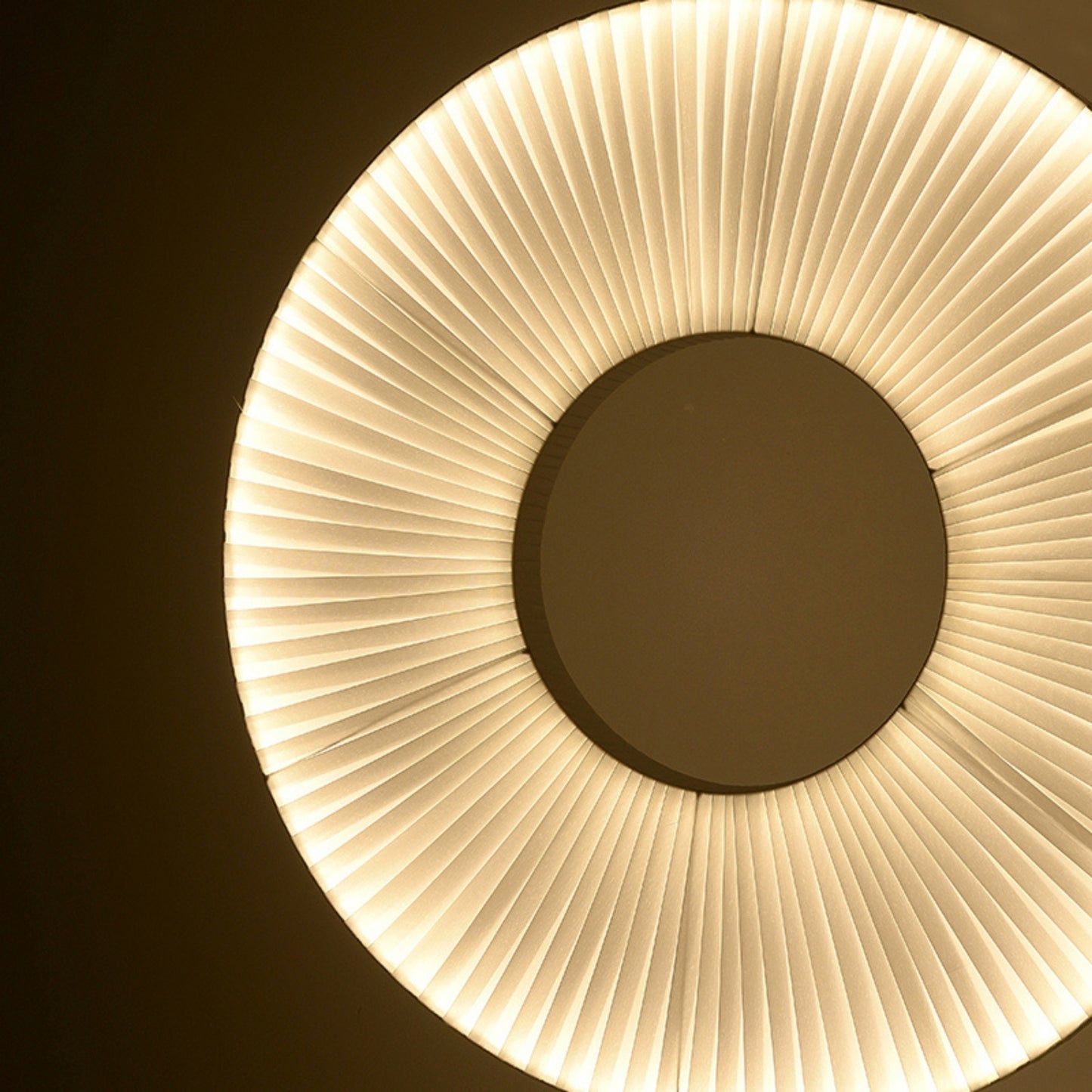 Fabric Pleated LED Disc Floor Lamp