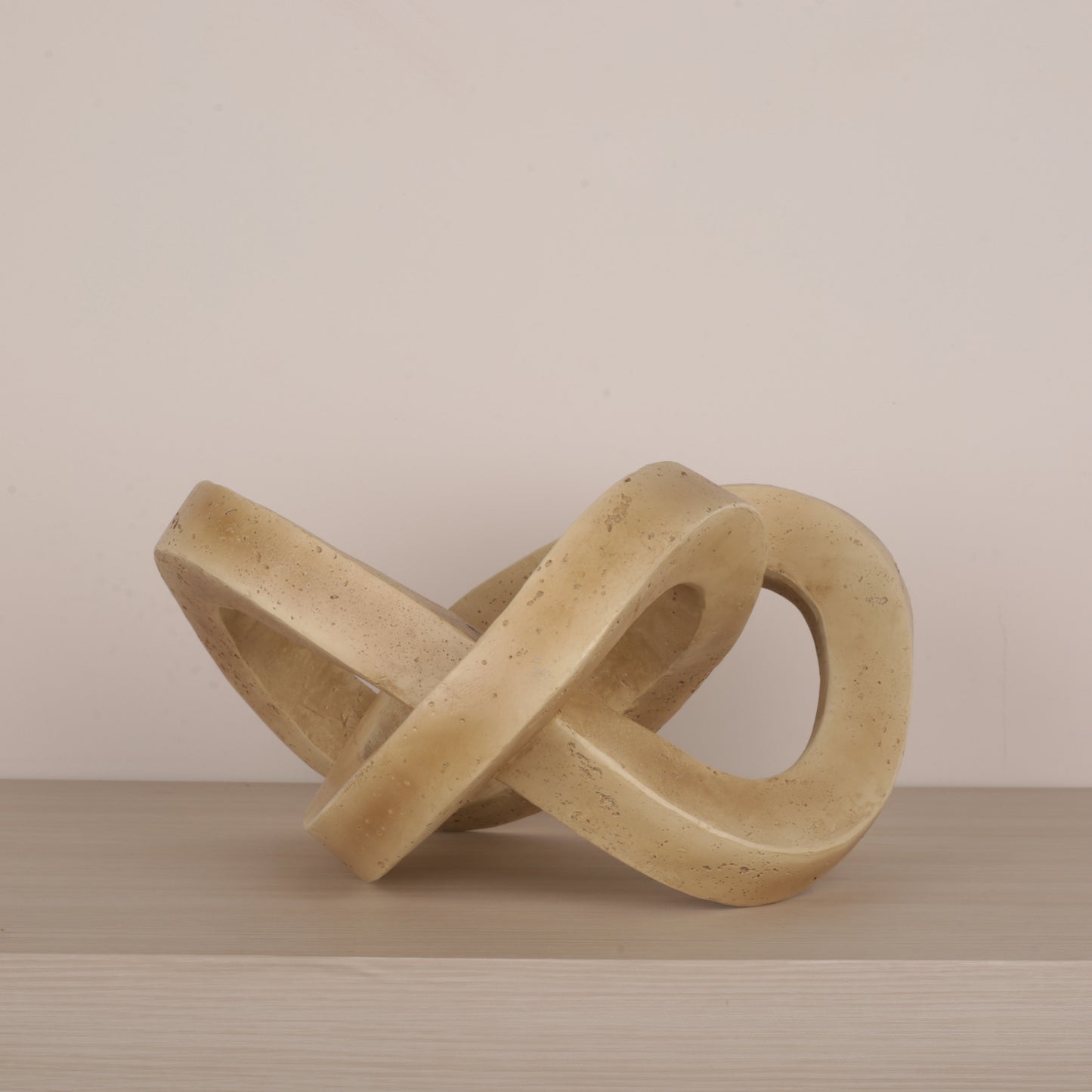 Interlocking Structure Showpiece