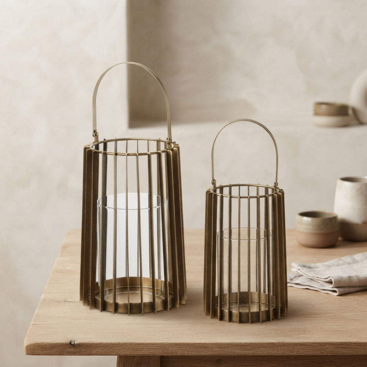 Cage Shadow Metal Lantern/ Candle Holder