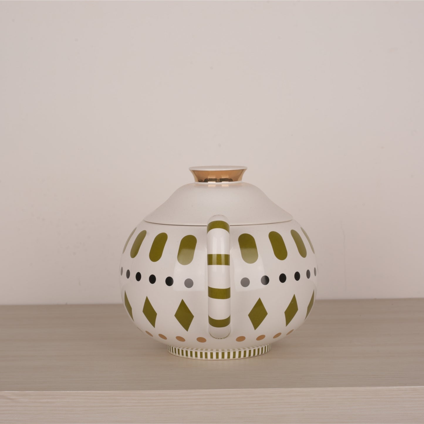 Handmade Ceramic Pot Shaped Table Décor Vase