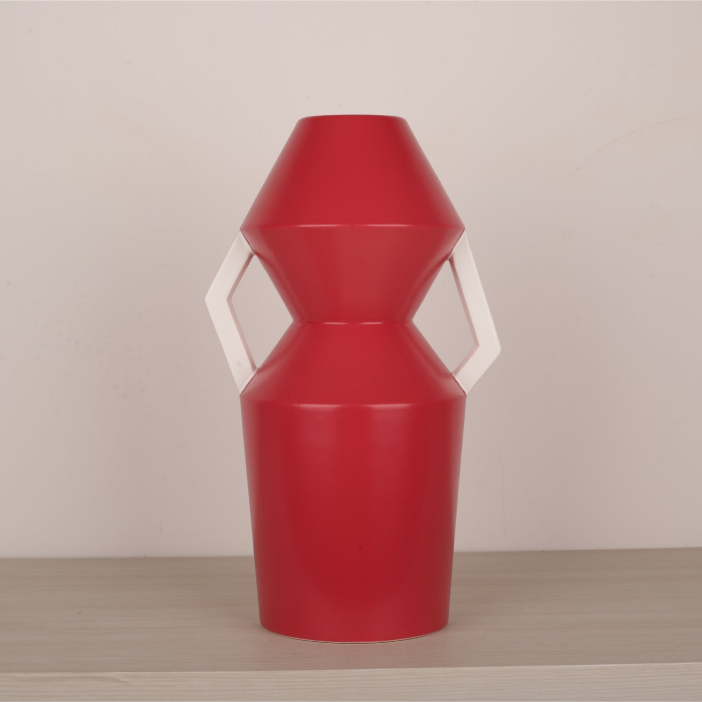 Geometric Irregular Shape Table Décor Vase