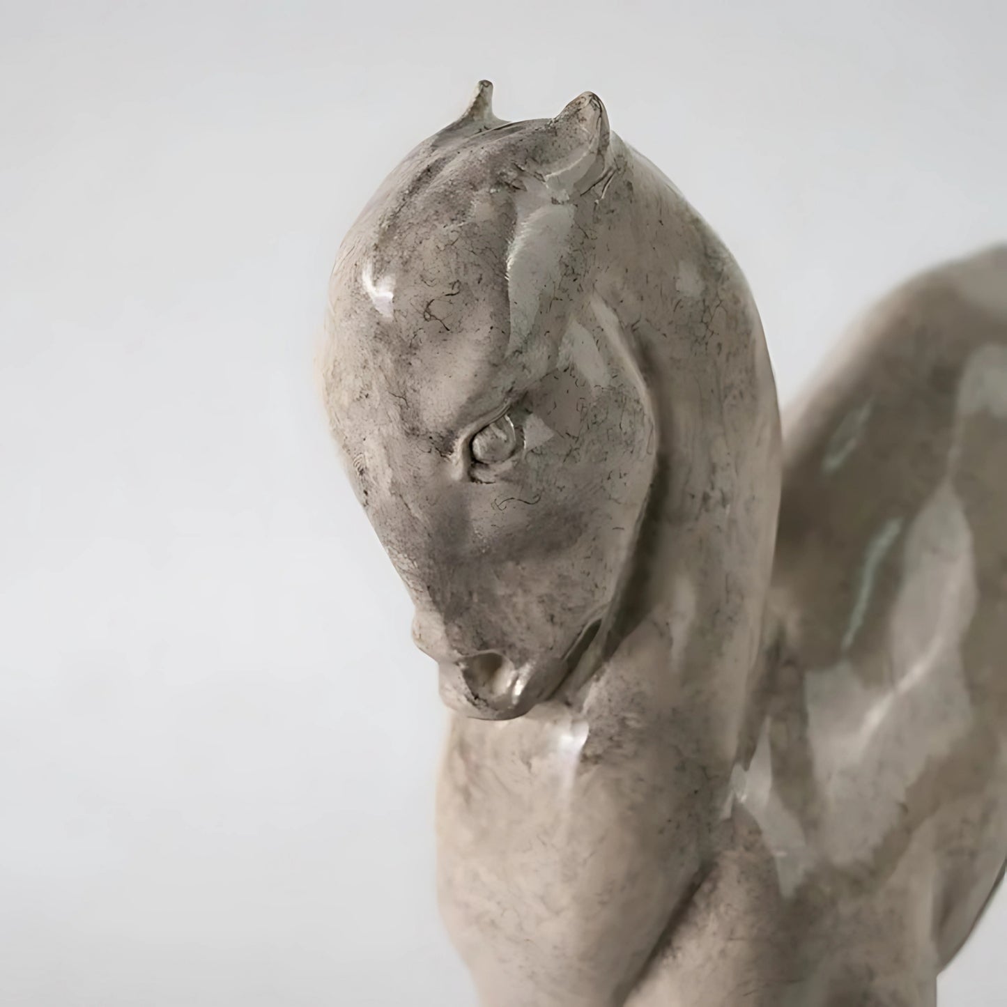 Retro Horse Figurine Tabletop Decorative Accent