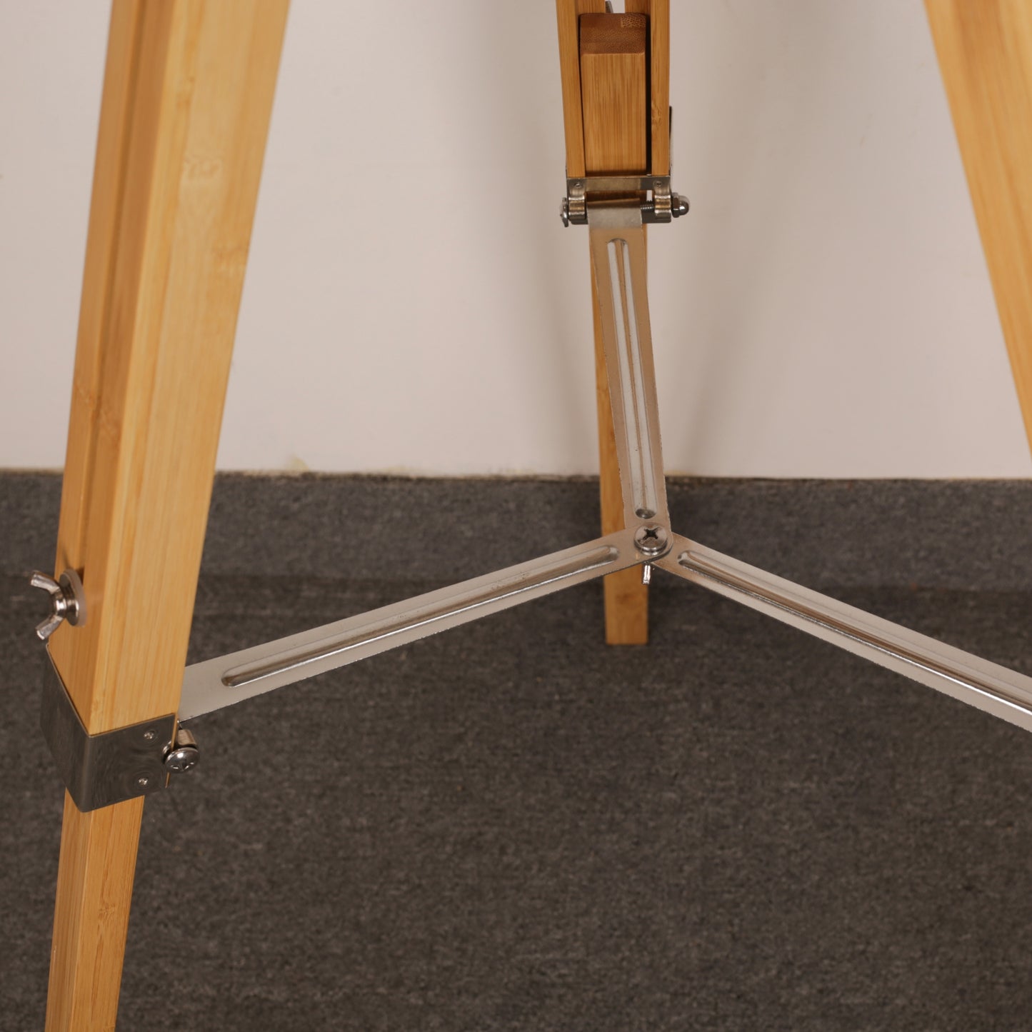 Light Wooden Tripod Base with Metal Brackets Floor Lamp