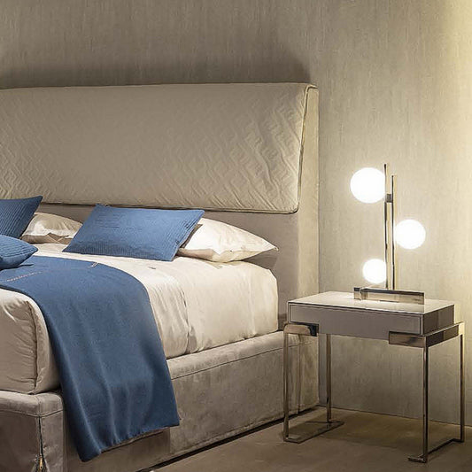 Metal Stand 3-bulb Decorative Modern Table Lamp