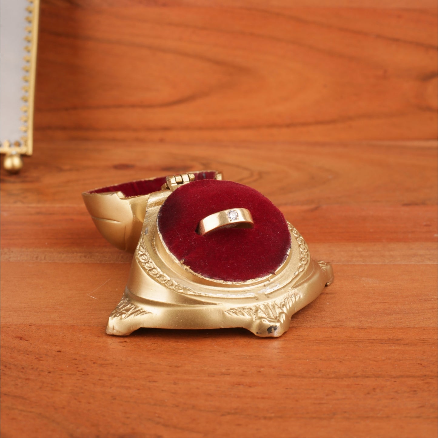 Brass Finish Ring Jewellery Box