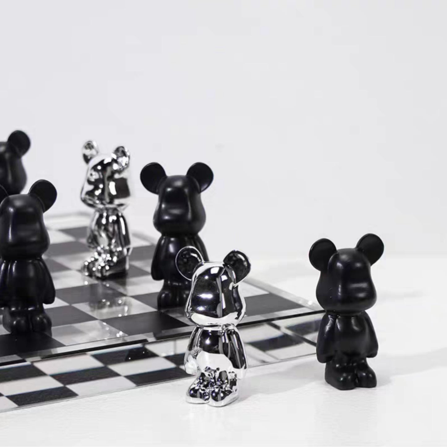 Bear-Shaped Square Chessboard Decorative Ornament