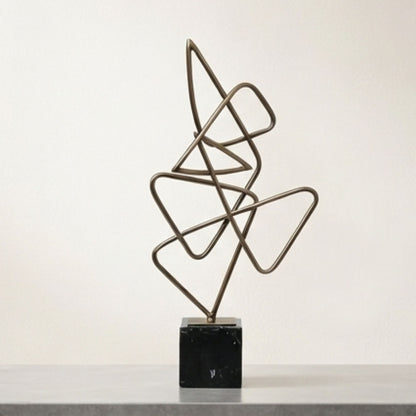 Golden Thread Intertwined Ornament