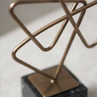Golden Thread Intertwined Ornament