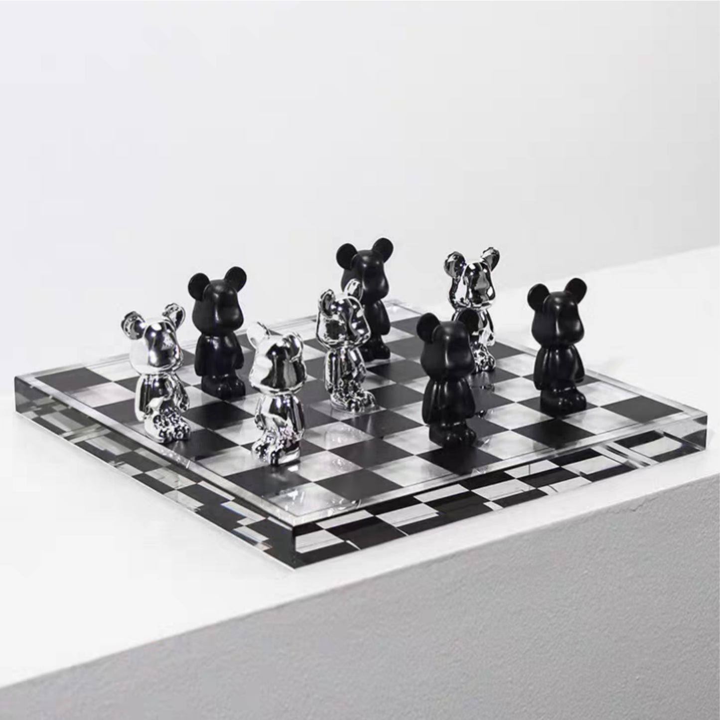 Bear-Shaped Square Chessboard Decorative Ornament
