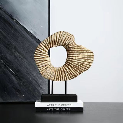 Geometric Distortion Decorative Accent